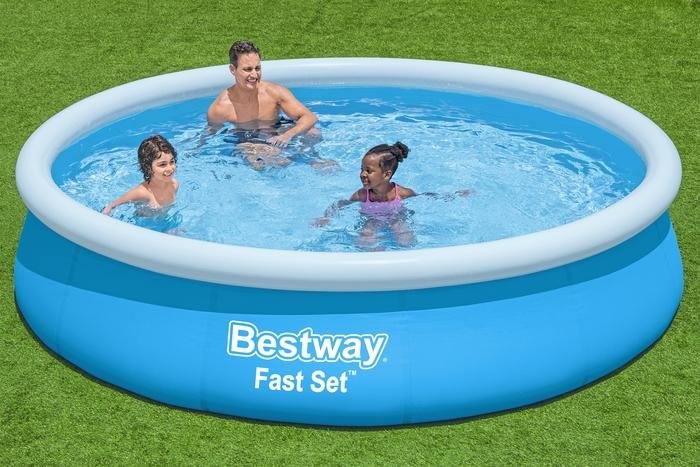 Bestway 57308 | Size 12.0 x 12.0 x 2.5 Ft | Inflatable Round Fast Set Portable Ready-Made Swimming Pool - Image 2
